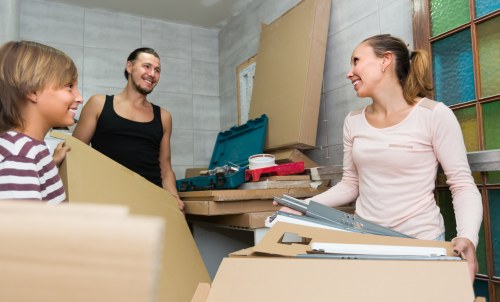 Twickenham home removals team planning a local house move