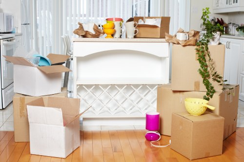 Local moving truck for flats and houses in Twickenham