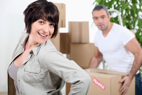 Packing and unpacking support for household removals
